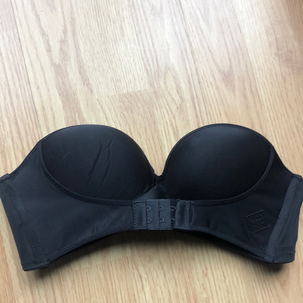 Strapless push up bra